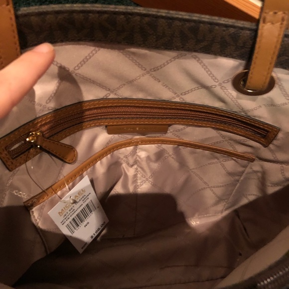 NWT Michael Kors Tote Jet Set Travel East West - Picture 6 of 8